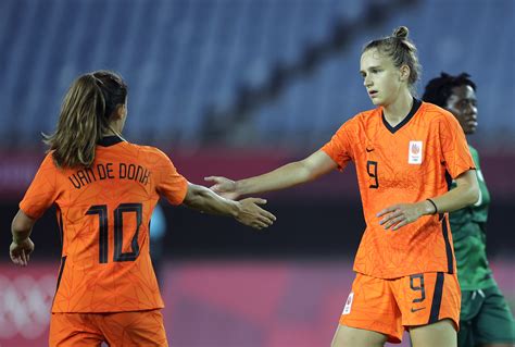 荷兰10-3大胜赞比亚，创奥运会女足史上单场最大比分纪录_PP视频体育频道