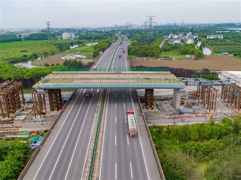重庆石坪桥，以前是个工业园区，有好多厂子，现在变化真大啊！_腾讯视频