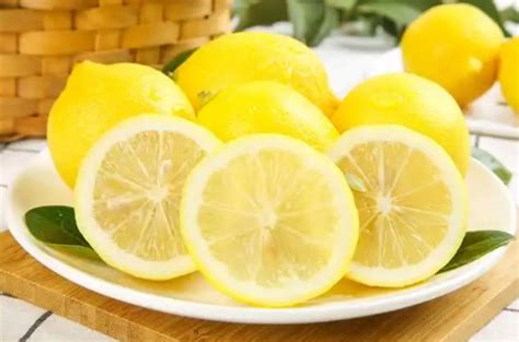 世界上十大最酸的水果排行榜，柠檬仅排第五，第三副产品多多_排行榜123网