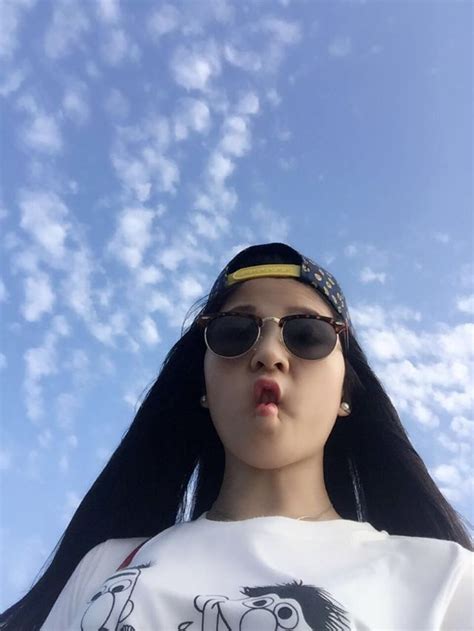 此人已疯表情包图片