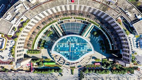 西子湖畔，老牌酒店杭州凯悦完成重装升级为君悦品牌|界面新闻 · 旅行