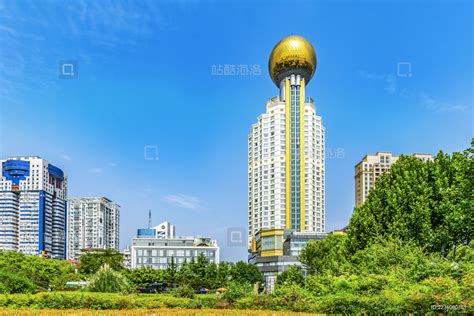 武汉江城明珠豪生大酒店(Howard Johnson Pearl Plaza Wuhan)-欢迎您