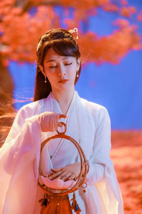 杨紫古风图片