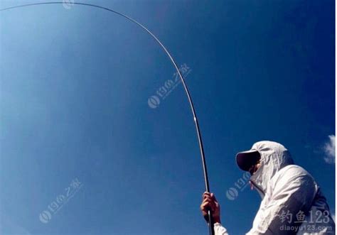 高手分享冬季黑坑钓鱼的三个必备技巧_钓鱼人必看