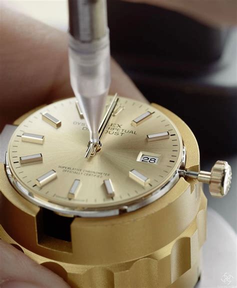 雷诺手表为什么贵,雷诺光动能手表怎么样,karone是雷诺手表吗_大山谷图库