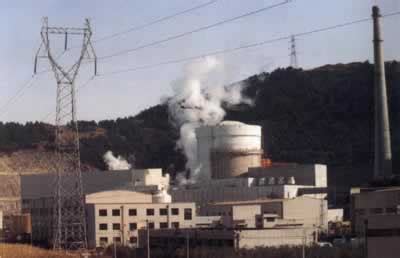 1994年2月5日中国第一座——广东大亚湾核电站投入商业运行 - 历史上的今天