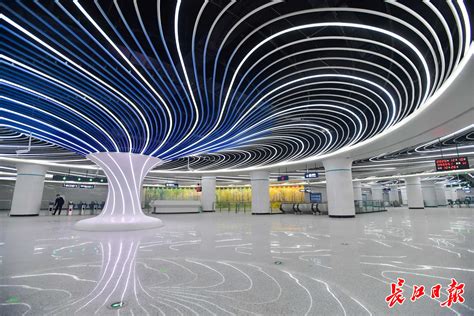 武汉商务区的最美地铁站摄影图3620*2414图片素材免费下载-编号834122-潮点视频