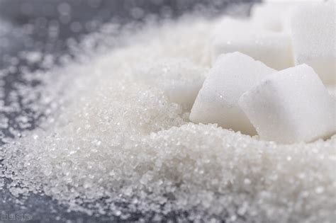 “绵白糖”和“细砂糖”有什么不同，弄懂再买别浪费钱