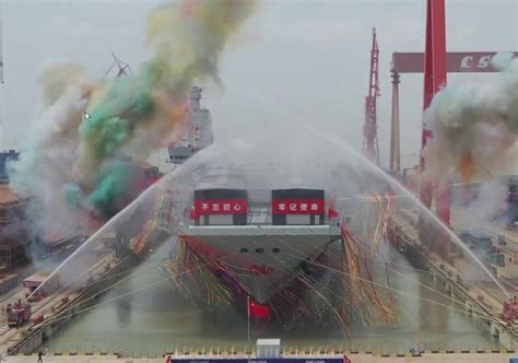 中国第三艘航母“福建舰”下水，专家多视角解读相关猜测_凤凰网视频_凤凰网