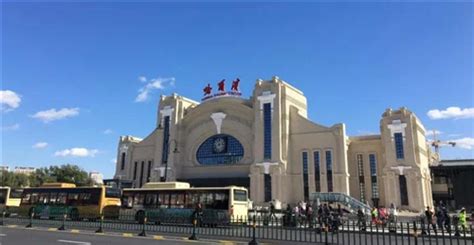 【发现最美铁路】百年老站的“复容”涅槃——探访哈尔滨火车站|界面新闻 · 中国