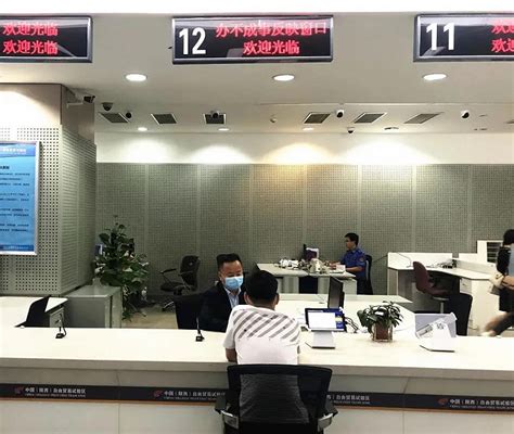 一件事最多跑一次 重庆高新区政务服务中心正式启用_最新动态_国脉电子政务网