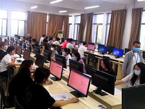 我院团委学生会开展“Office之高手如林”办公软件培训活动-新乡学院计算机与信息工程学院
