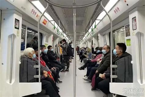 南昌地铁4号线开通初期运营 - 南昌地铁 地铁e族