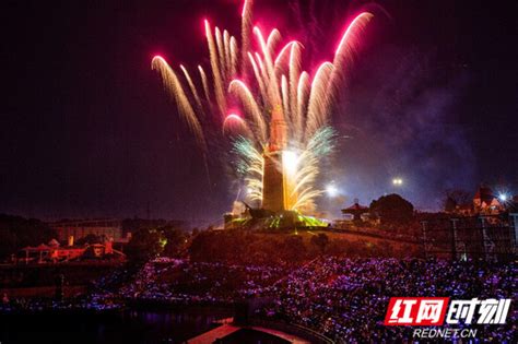一起来跨年！长沙世界之窗12月31日晚上演跨年灯光秀_湖南文旅_旅游频道