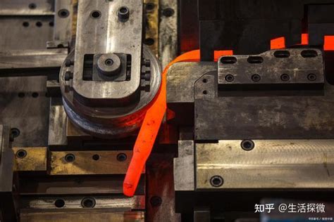 铸造厂锻造铸造的工人高清图片下载-正版图片501821519-摄图网