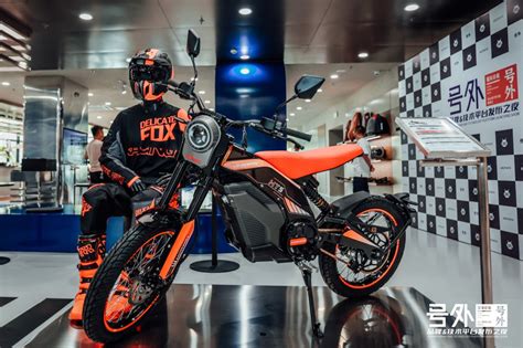 【图】新日 XR1500DT-B 电动摩托车整车外观图片-电动力