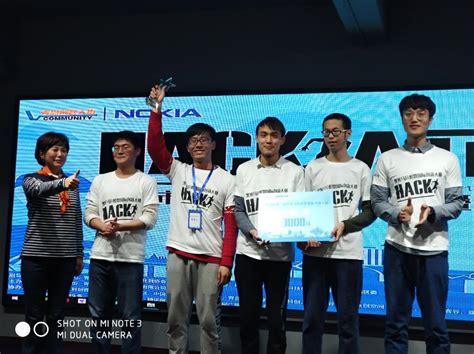 机电学子在青岛市第二届黑客马拉松暨国际创新大赛中取得佳绩-机电工程学院