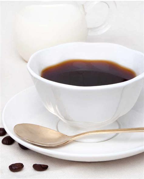 一杯意式浓缩咖啡多少毫升怎么喝 一张图告诉你espresso正确做法 中国咖啡网