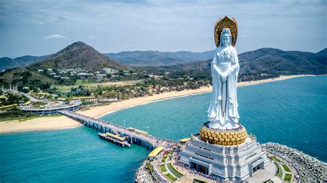 What bay should you choose to stay in Sanya, China? | Expats Holidays