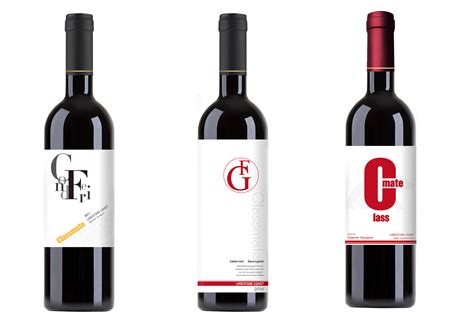 红酒标贴设计，红酒标签设计，酒瓶贴标设计，包装设计|平面|包装|艺之光设计 - 原创作品 - 站酷 (ZCOOL)