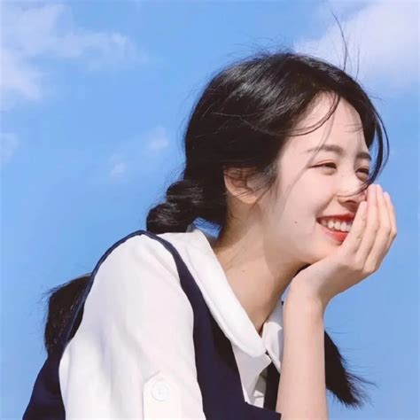 拥有治愈系笑容的韩国美少女 ins:sojuyeon_