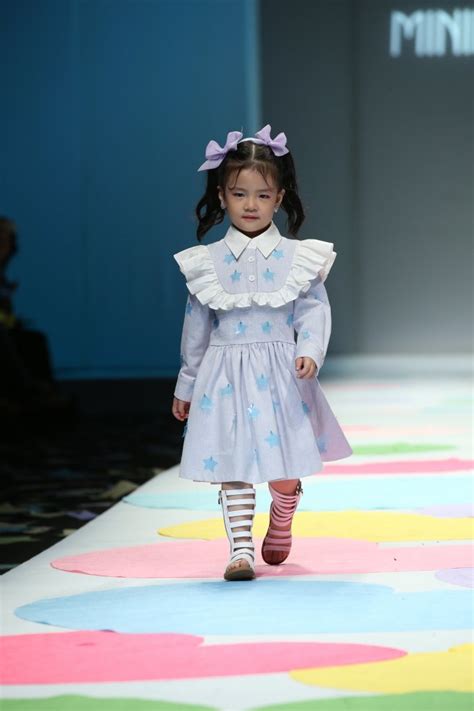 MINIMONO 田甜 2020春夏童装秀 - Beijing Spring 2020-天天时装-口袋里的时尚指南