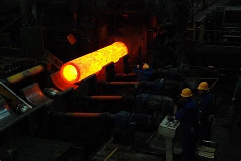 钢管生产线_厂区展示_江苏久利源钢管有限公司