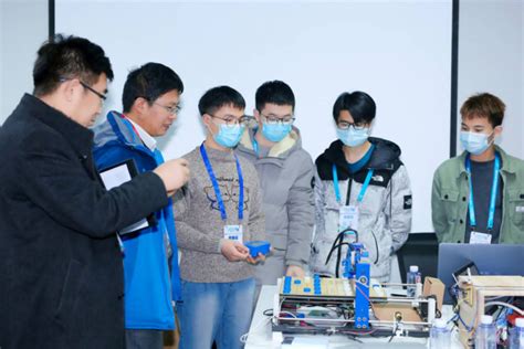 黑龙江省软件工程与服务计算重点实验室2022年学术论坛成功举行