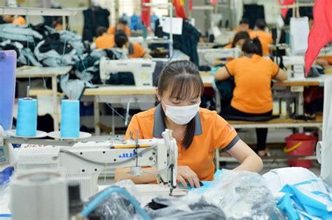 越南是全球10大纺织品服装出口国之一 | 经济 | Vietnam+ (VietnamPlus)