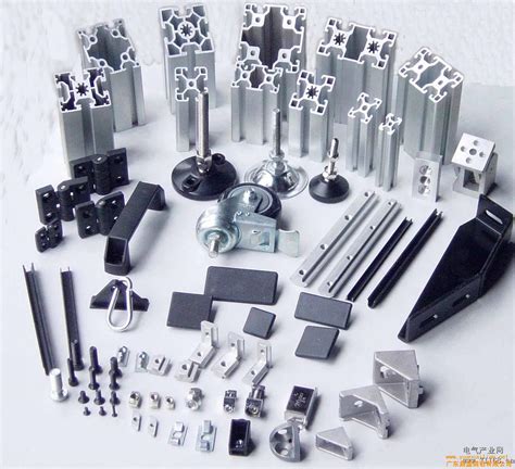 工业铝型材配件是专业用于工业铝型材框架系统紧固连接的。_铝型材配件工艺制作_武汉合泽科技有限公司