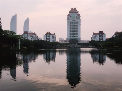 厦门大学lg图片
