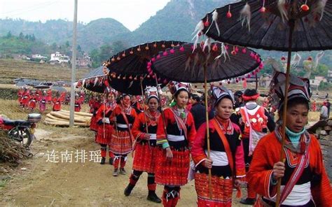 瑶族服饰-泸水市民俗文化