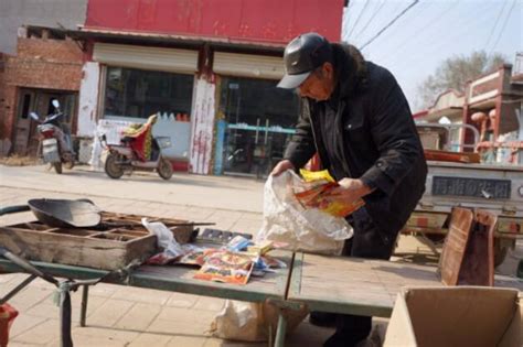 距春节还有十一天农村大集早已年味十足 看看农民赶集都买些啥