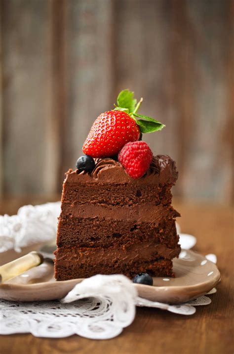 【古典巧克力蛋糕的做法步骤图，怎么做好吃】奶油樱桃_下厨房