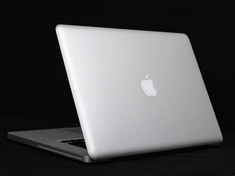 苹果笔记本 Macbook Pro 15寸 超精细su模型下载-光辉城市