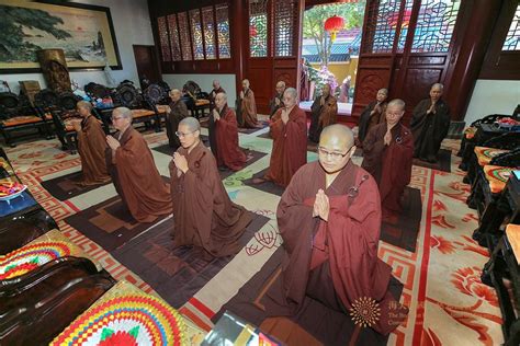 越南安子竹林禅派供养佛陀和诸位圣僧舍利到南华禅寺-佛教导航