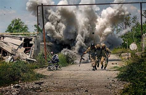 俄军退出美援进入 乌克兰局势岌岌可危或再燃战火_手机凤凰网