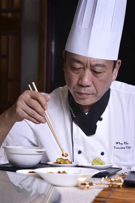 上海大酒店：王宝和大闸蟹畅享自助晚餐预售开启 | Noblesse