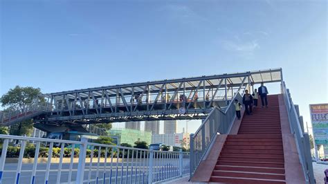 又一座！肇庆市大旺未来城铝合金人行天桥正式开通！_铝合金天桥 | 铝合金廊桥 | 铝合金人行天桥-广东铝之桥工程有限公司
