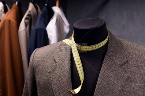 男裁缝制衣模特的外套服装饰的创造概念高清图片下载-正版图片306591929-摄图网