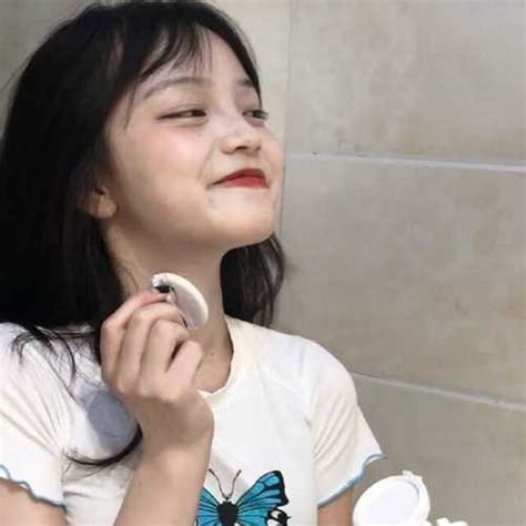 甜美女生配男生头像