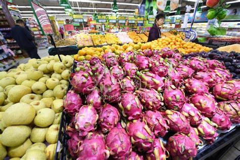 安徽阜阳：秋季水果供应足价格“亲民”-人民图片网