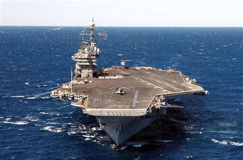 美军现役航空母舰大起底 - 中国军网