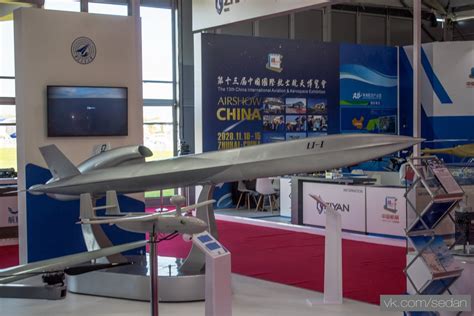 2019莫斯科航展上展出的砺剑-1亚音速无人靶机