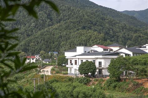 【全域旅游】南坑明月湖：水清河美 宜居宜游_芦溪融媒体