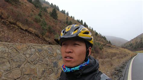 18岁最年轻骑行者 穿越16个国家 独自骑行31000公里 - 野途网