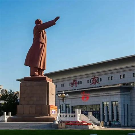 走进“英雄城市”辽宁丹东，探访抗美援朝纪念馆，致敬最可爱的人_志愿军