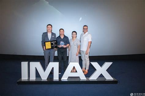 著名摄影师曹郁成为IMAX中国首位常驻艺术家 共同探索更多可能_凤凰网