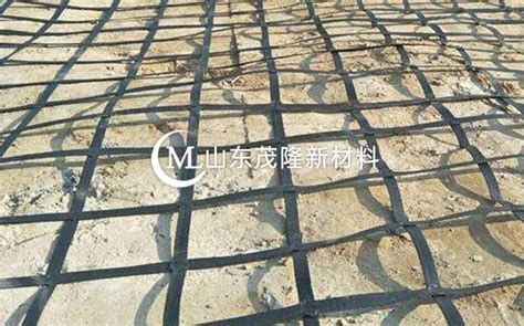 河塘臺階鋪設(shè)土工格柵怎么鋪設(shè)