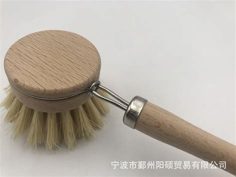 用什么洗不粘锅最好？